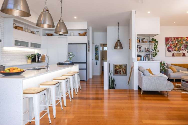 54 Hekerua Road Oneroa_14