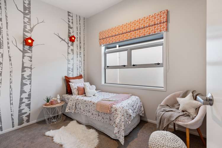 3 Foley Grove Pyes Pa_23