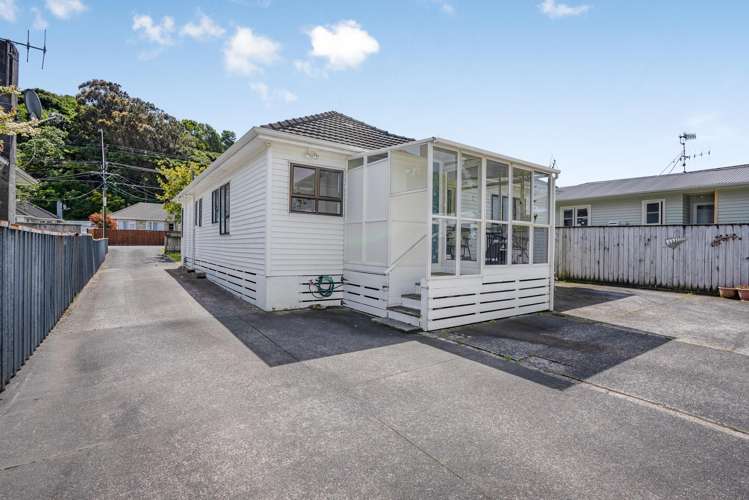 178 Wellington Road Wainuiomata_18
