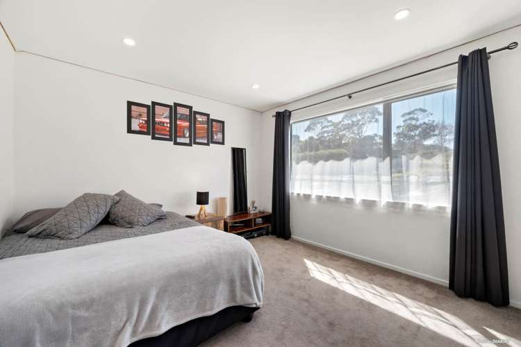 4 Rengarenga Rise Fairview Heights_15