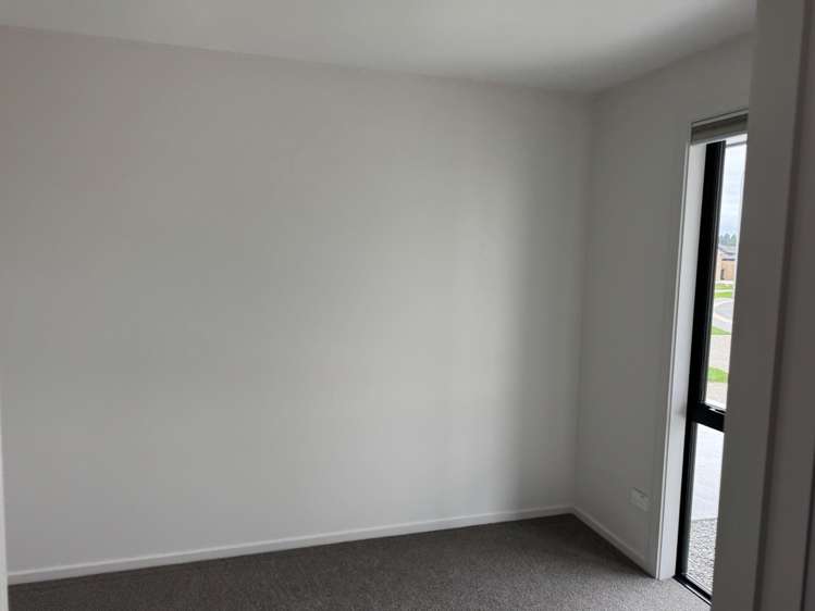  18 Scully Place Strathern_8