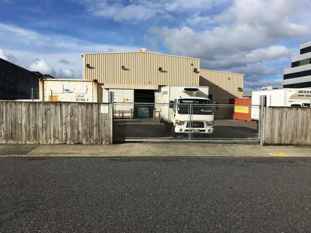 Versatile Distribution Centre