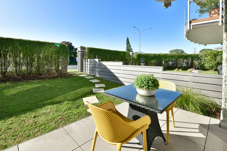 102/252 Centreway Road Orewa_15