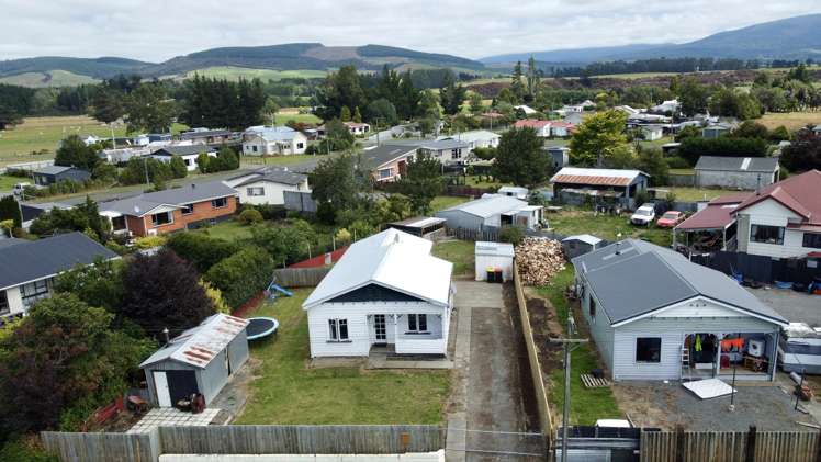 63 Elles Road Otautau_49