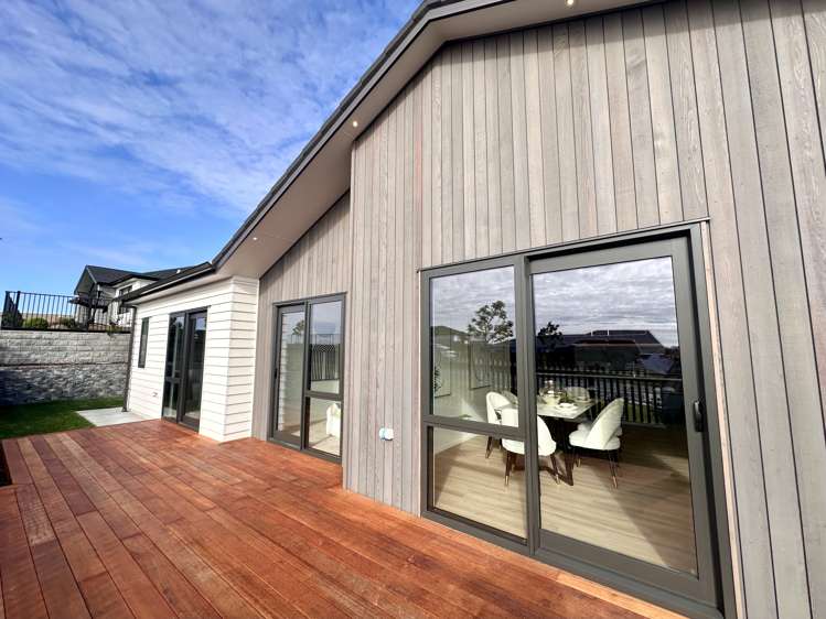 38 Tipu Crescent Milldale_21