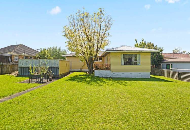 21 Buller Crescent Manurewa_4