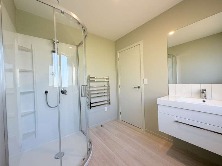 5 Swinton Place Churton Park_9