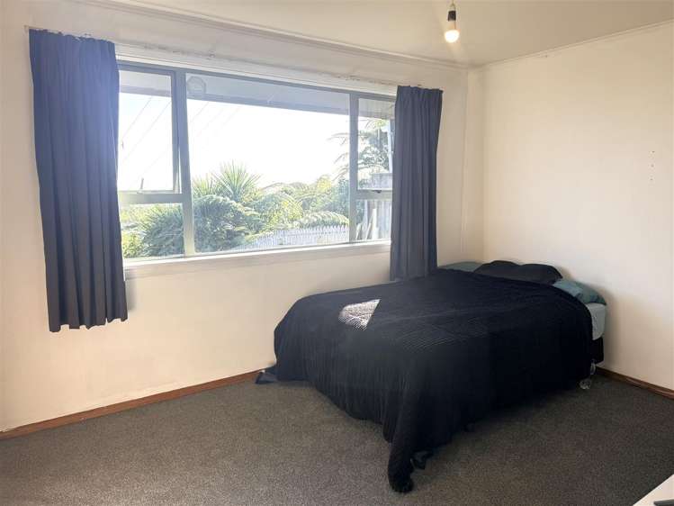 7 Redwood Place Karoro_12