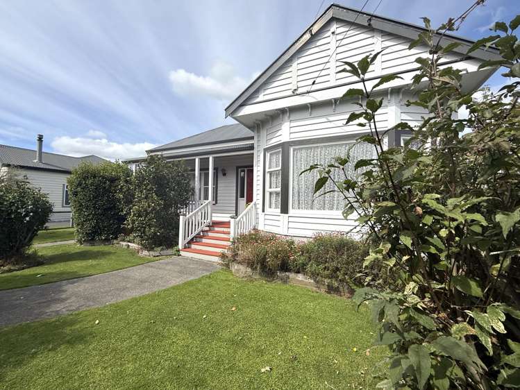 77 Charlotte Street Balclutha_6