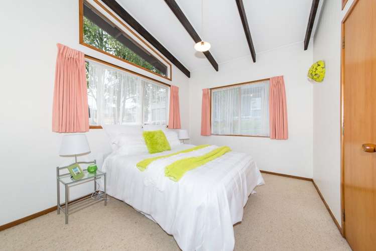 66 Bolton Street Blockhouse Bay_15