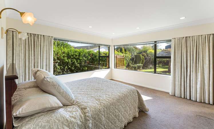 2 Rosebank Grove Waikanae_13