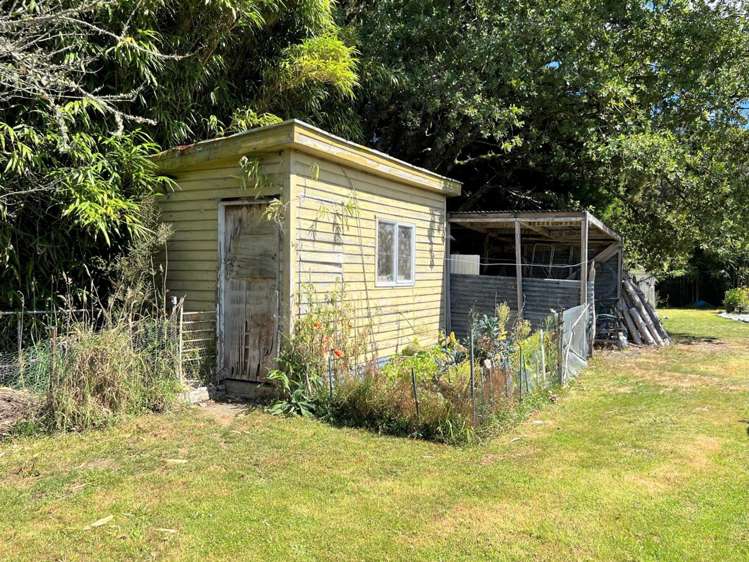 119 Main Road Blackball_23