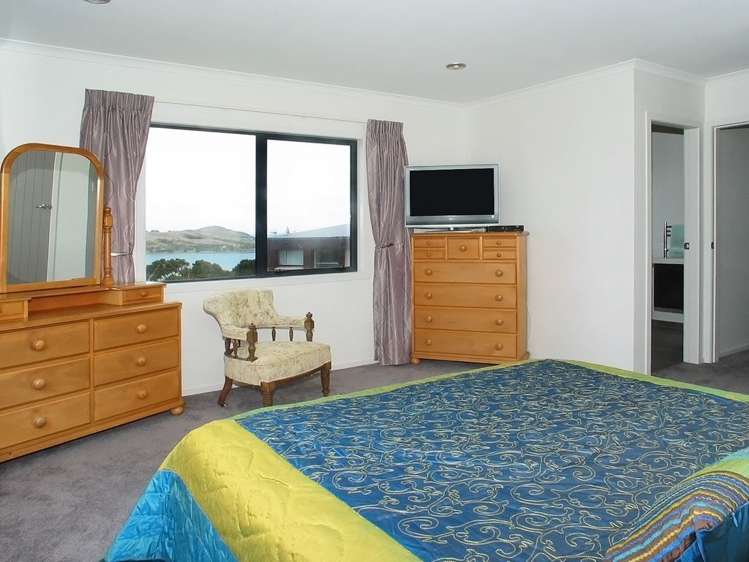 5 Lily Close Camborne_14