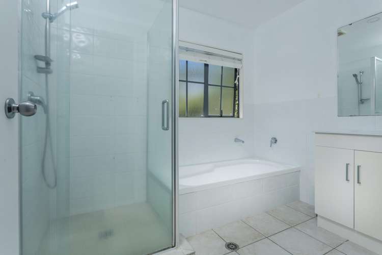 25 Langana Avenue Browns Bay_14