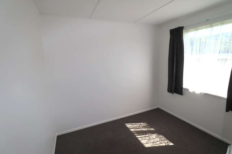 32 Montreal Grove Kingston_5