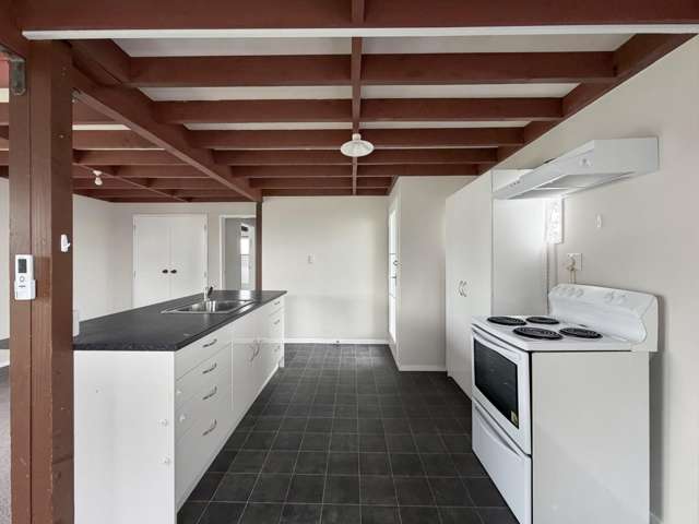 84B Manuka Street 1200_1