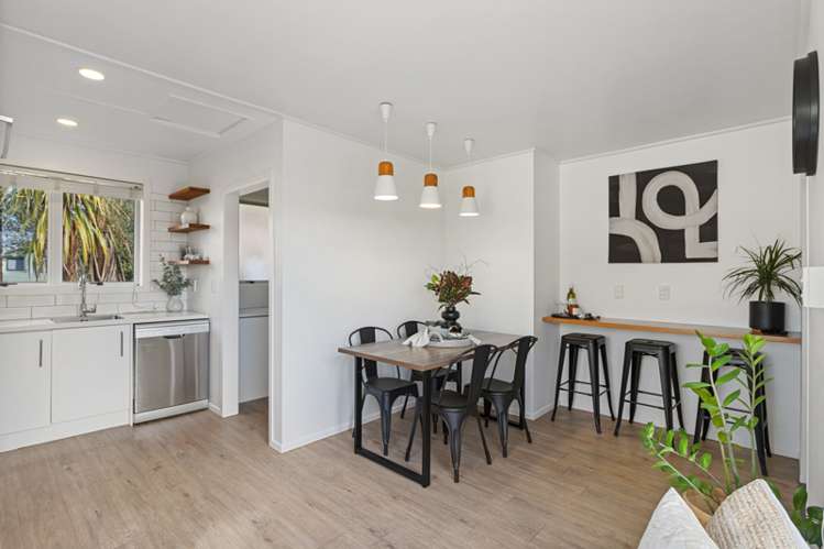 108 Rifle Range Road Dinsdale_5