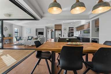 31 Colonial Drive_3