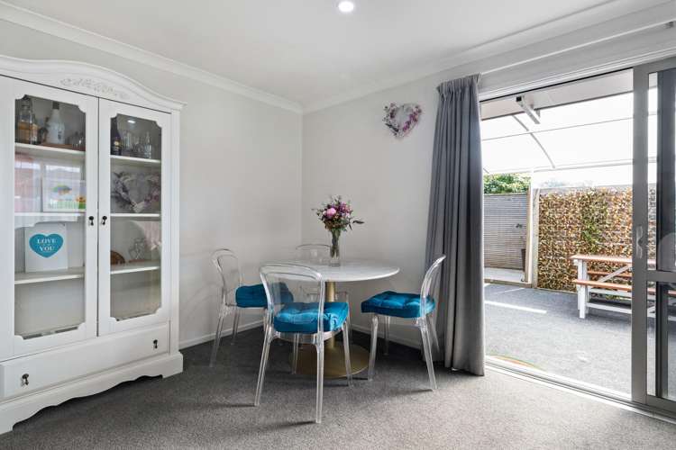 5 Dumas Place Rosehill_7