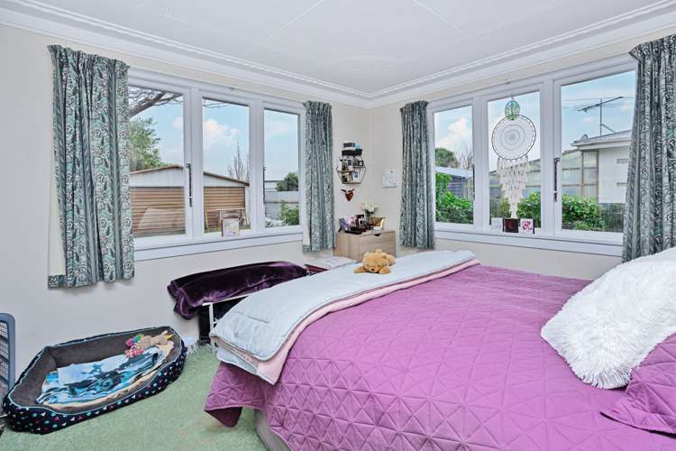 378 Saint Andrew Street Glengarry_10