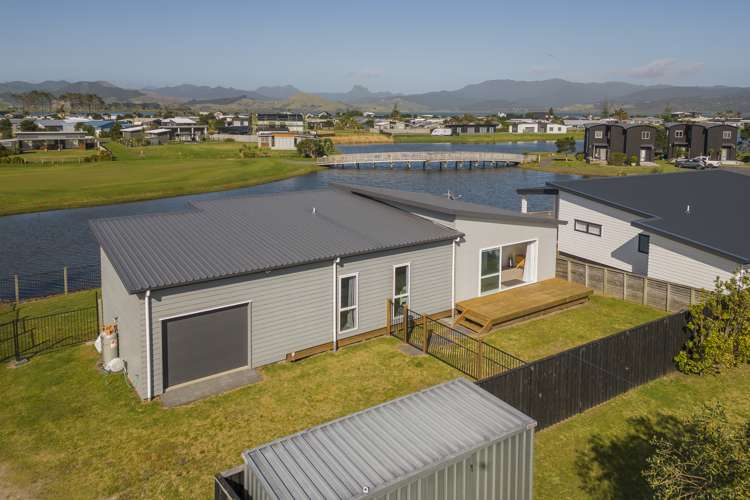 114 The Fairway Matarangi_17