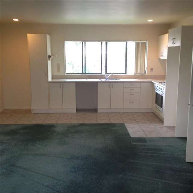 19 Neta Grove Henderson_1