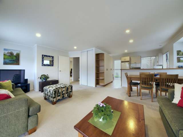 2/28a Godley Road Green Bay_4