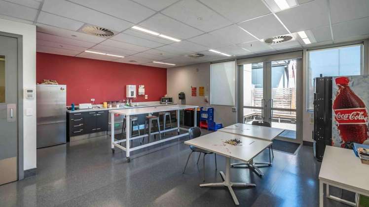 75 Seymour Street Hornby_17