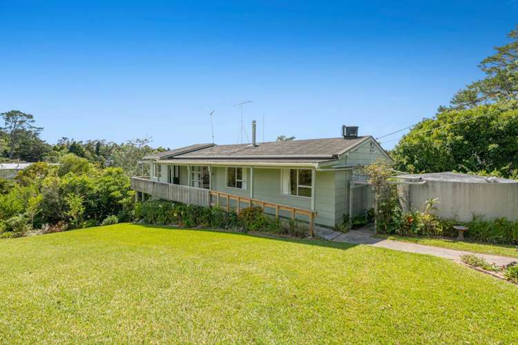 1125 Whangaparaoa Road Tindalls Beach_17