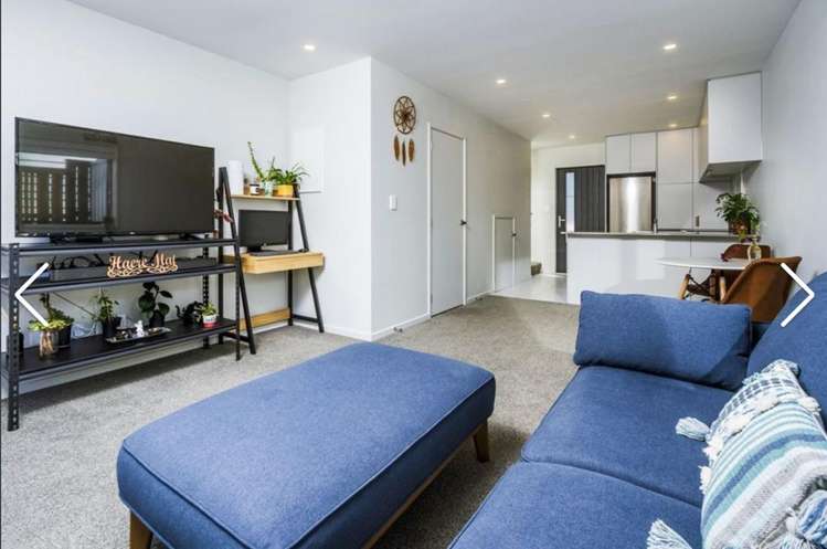 2B Rosalind Road_0