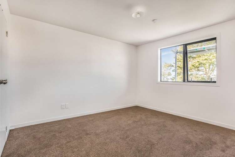 13/241 Hinemoa Street Birkenhead_7