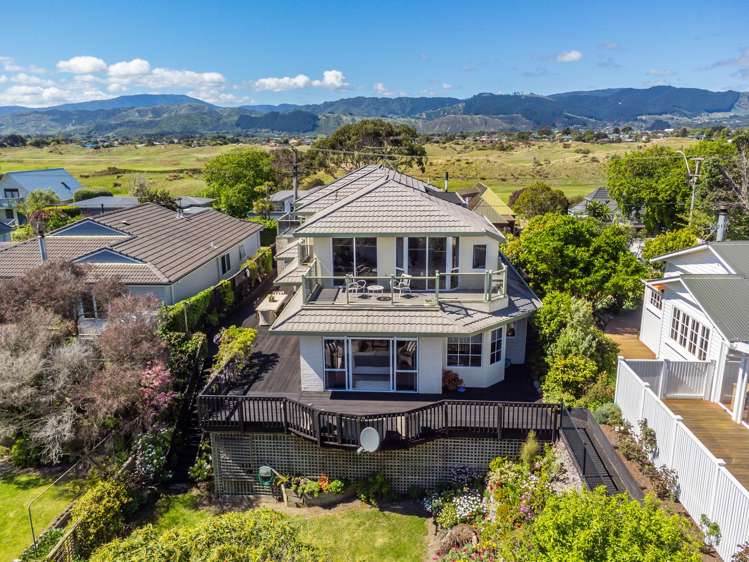 47 Golf Road Paraparaumu Beach_1