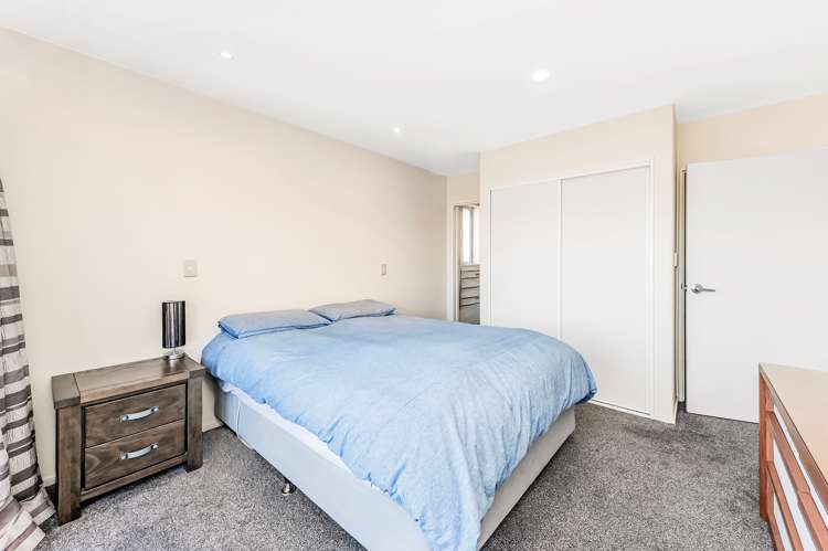 9 Hurricane Way Wigram_11