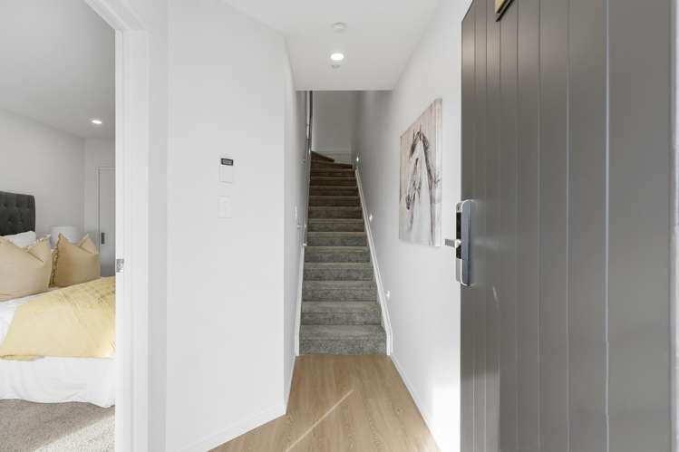 14 and 21/38 Fairlands Avenue Waterview_11