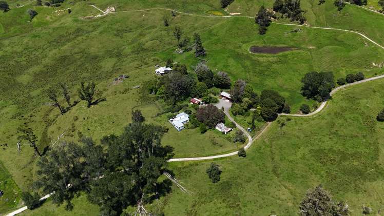 444 Wharekawa Road Oue_14