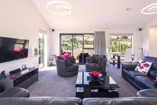 7 Longlands Street Dalefield/Wakatipu Basin_3