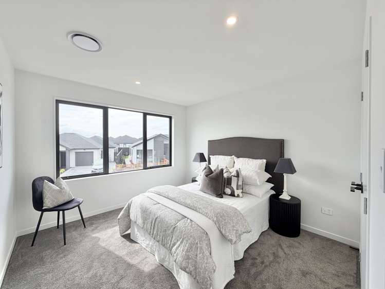 80E Tukutata Crescent Milldale_17