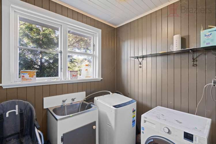 141 Emmett Street Shirley_6