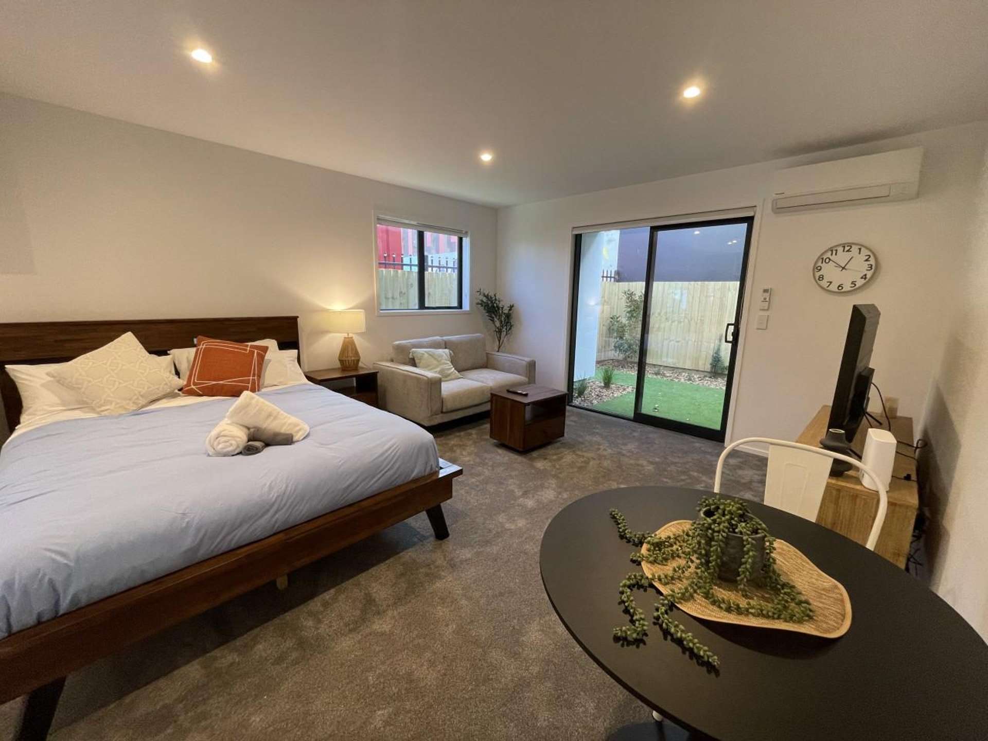 1/73 Ferry Road Christchurch Central_0