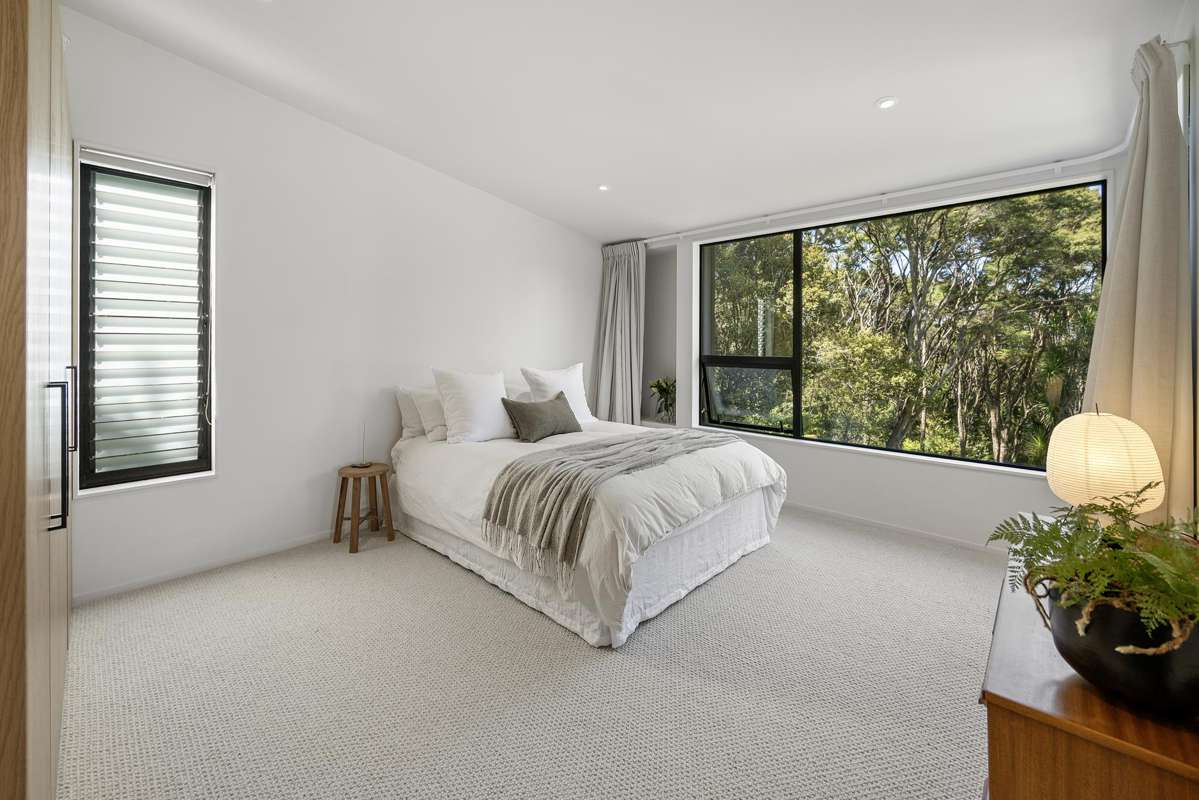 73 Takahe Road_5