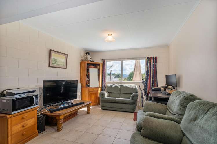 36a and 36b Mount Ave Pauanui_18