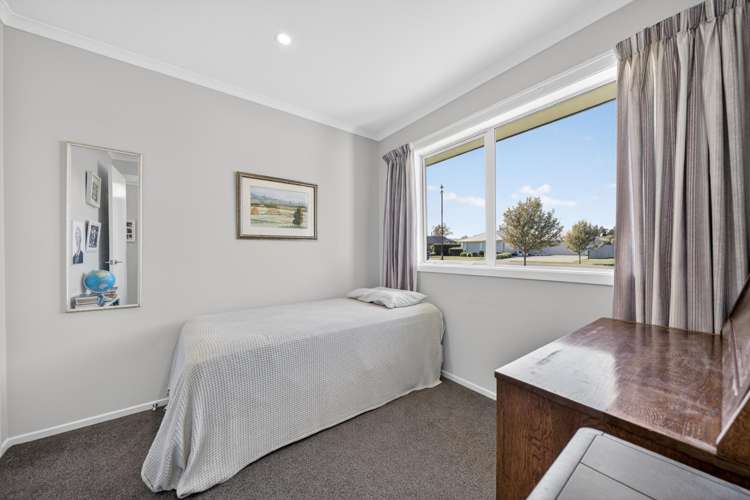 10 Coralie Place Lansdowne_14