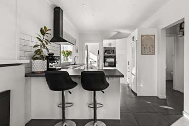 1004 Garry Street_2