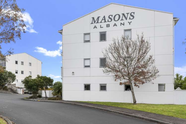 A4/60 Masons Road Oteha_12