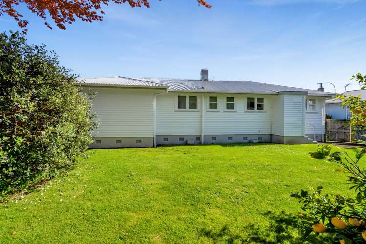 167 Powderham Street New Plymouth_17