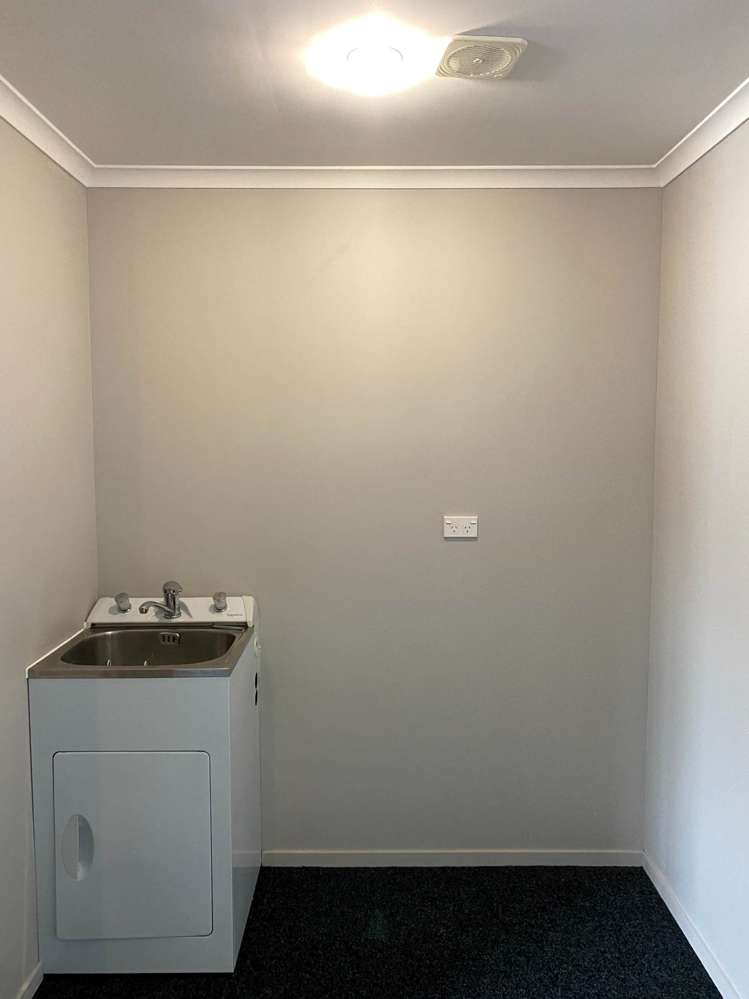 17 Parsot Place Pukekohe_13