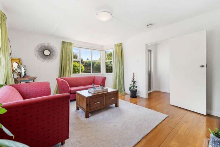 6 Pirangi Street Point England_9