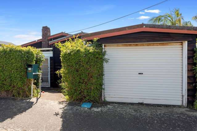 26 Merani Street Narrow Neck_3