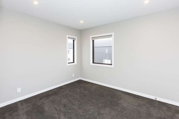 31 Ron Deal Way Epuni_14