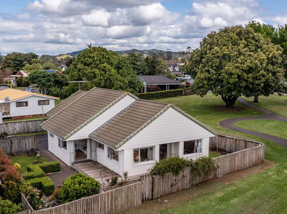 21B Cobham Court_0